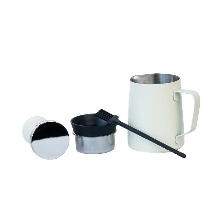 accesorios beige maquina de espresso con molino